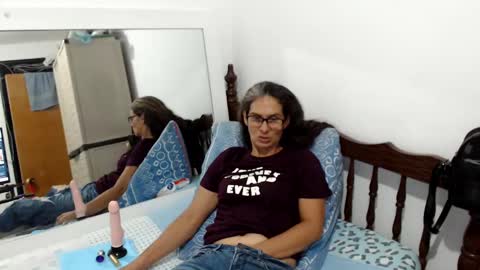 Snapshot of kattydirty144 chatting on February 1, 2025, 12:07 am angel online show from February 1, 2025, 12:07 am