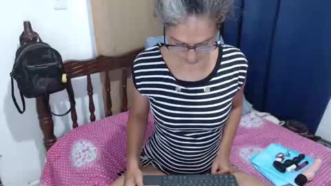 Snapshot of kattydirty144 chatting on September 23, 2025, 11:13 am angel online show from September 23, 2025, 11:13 am