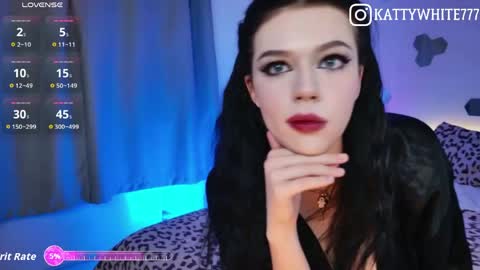 Snapshot of kattywhite777 chatting on May 27, 2026, 1:35 am vacation until November 3 online show from May 27, 2026, 1:35 am