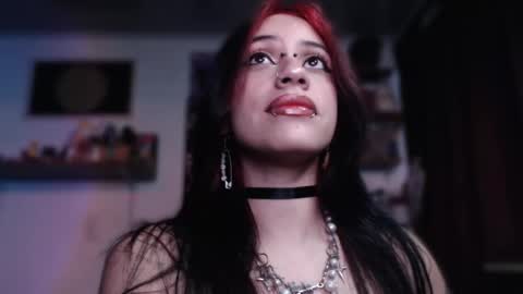 Snapshot of kattze chatting on January 8, 2025, 10:16 pm online show from January 8, 2025, 10:16 pm