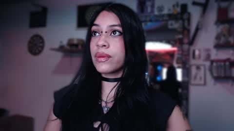 Snapshot of kattze chatting on January 30, 2025, 1:11 am online show from January 30, 2025, 1:11 am