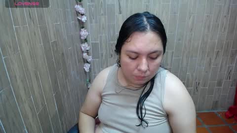 Snapshot of katy2425 chatting on September 14, 2025, 2:05 pm Katy online show from September 14, 2025, 2:05 pm