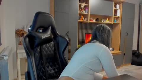 Katy online show from February 26, 2026, 6:56 am