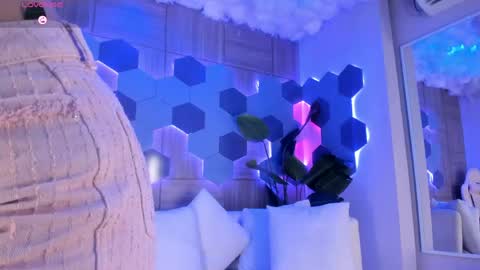 Snapshot of katyakozlov chatting on May 9, 2026, 8:03 pm online show from May 9, 2026, 8:03 pm