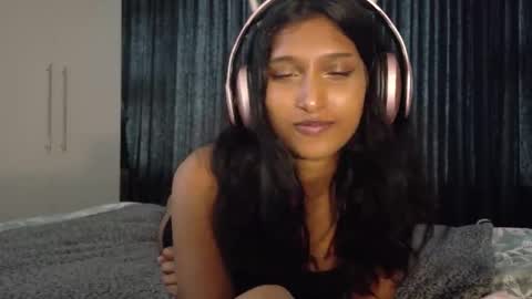 Snapshot of kawaiibabypie chatting on October 27, 2025, 9:35 am kawaiibabypie online show from October 27, 2025, 9:35 am