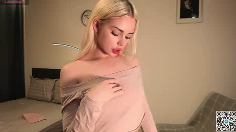 Snapshot of kaya_davis chatting on February 5, 2025, 2:08 am My name Kaya but you can call me Angel online show from February 5, 2025, 2:08 am