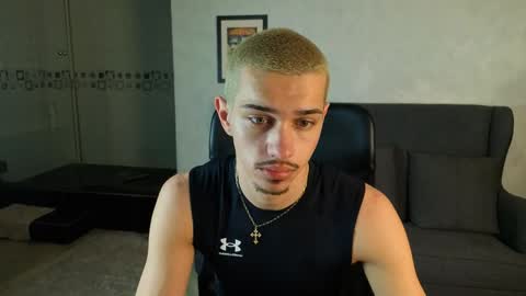 Snapshot of kaydendrew chatting on April 2, 2026, 3:04 am KaydenDrew online show from April 2, 2026, 3:04 am