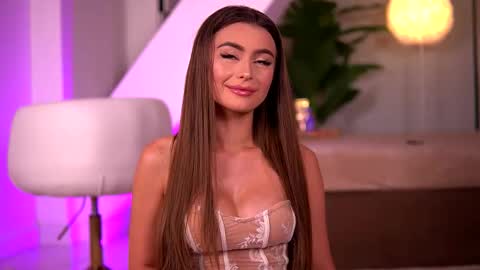 kaylabray online show from September 24, 2025, 3:54 am