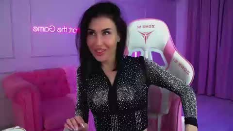 Kayla online show from July 11, 2026, 6:54 pm