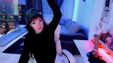 kaylee online show from November 27, 2025, 2:52 pm