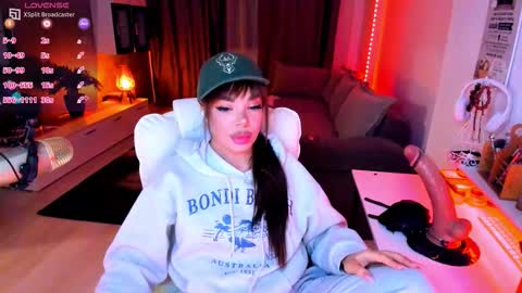 Snapshot of kaylee____77 chatting on March 10, 2026, 5:18 pm kaylee online show from March 10, 2026, 5:18 pm