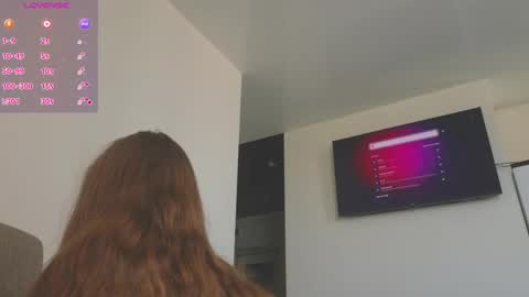 kaylee_ee online show from June 3, 2026, 9:23 am