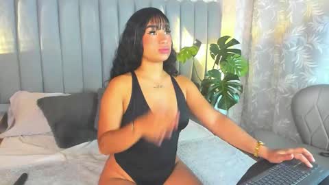 Snapshot of kaylee_jones chatting on November 29, 2025, 1:25 pm kaylee_jones online show from November 29, 2025, 1:25 pm