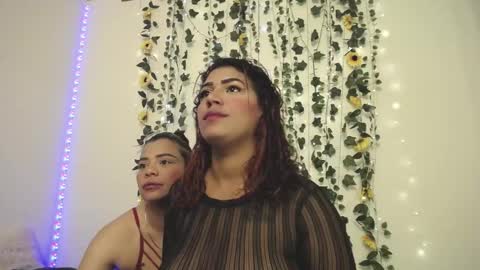 Snapshot of kaylie_and_dakota_ chatting on January 24, 2025, 10:51 pm kaylie and dakota online show from January 24, 2025, 10:51 pm