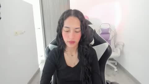 kaylie online show from October 11, 2025, 1:20 pm