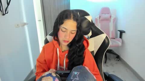 kaylie online show from December 3, 2025, 11:41 am