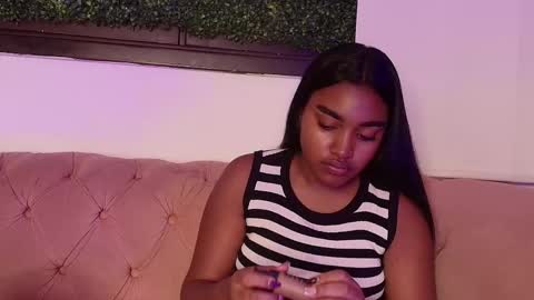 Kayna online show from March 18, 2026, 7:06 pm