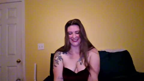 Snapshot of kaytiebird96 chatting on May 18, 2026, 3:40 pm Katie Bird online show from May 18, 2026, 3:40 pm