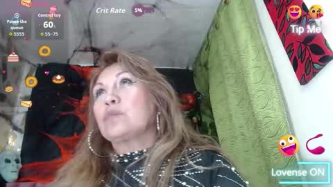 Snapshot of kazsandrah chatting on October 28, 2025, 12:14 am KAZSANDRAH online show from October 28, 2025, 12:14 am