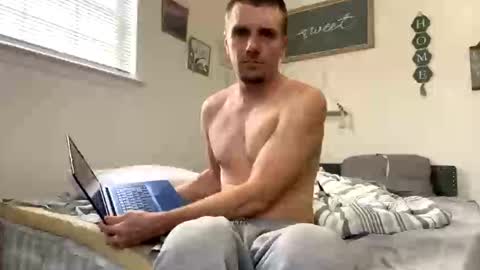 Snapshot of kcdowdy90 chatting on September 24, 2025, 12:19 pm rowdy6969 online show from September 24, 2025, 12:19 pm