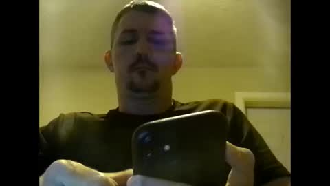 kcufem23 online show from April 20, 2026, 1:30 am