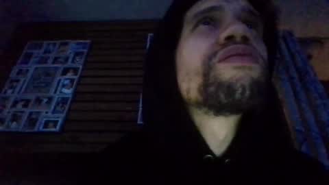 Snapshot of kdkm666 chatting on March 4, 2025, 3:59 pm online show from March 4, 2025, 3:59 pm