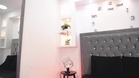 Snapshot of keen_nico chatting on February 3, 2026, 12:43 pm nico online show from February 3, 2026, 12:43 pm