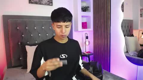 nico online show from March 19, 2026, 12:53 pm