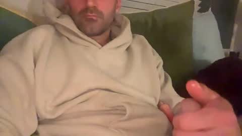 keepquietj online show from April 9, 2026, 6:02 am