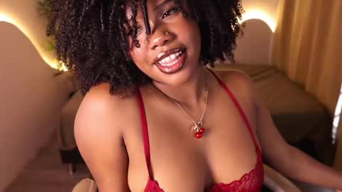 Snapshot of kehlannis_ chatting on October 10, 2025, 8:08 pm Kehlannis online show from October 10, 2025, 8:08 pm