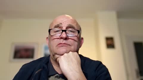 keilie1 online show from March 2, 2026, 9:32 pm