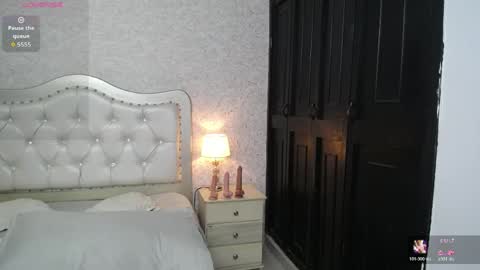 Keily online show from April 13, 2026, 1:49 pm