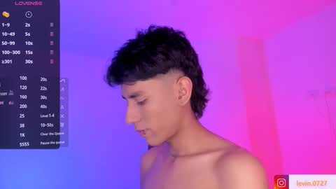 Snapshot of keiner_smith chatting on October 9, 2025, 8:56 am Alejandro Gonzalez online show from October 9, 2025, 8:56 am