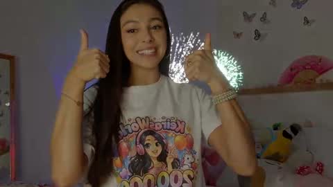 Snapshot of keirasworld chatting on May 8, 2026, 12:27 am keira online show from May 8, 2026, 12:27 am