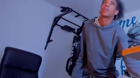 KEISY MARIANA  online show from March 6, 2026, 11:39 am