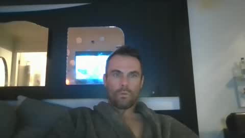 Snapshot of keithross1205 chatting on March 6, 2025, 3:35 am clyde online show from March 6, 2025, 3:35 am