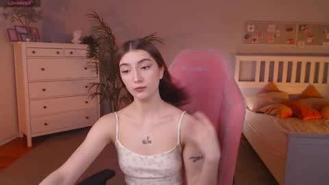 Snapshot of keke_pallmer chatting on September 30, 2025, 7:35 am Rina online show from September 30, 2025, 7:35 am