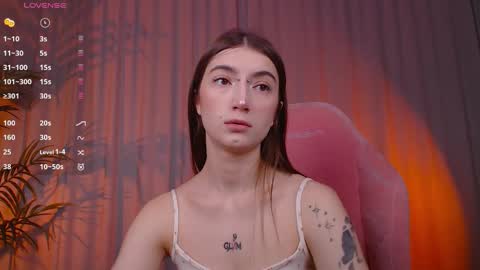 Snapshot of keke_pallmer chatting on October 3, 2025, 7:38 am Rina online show from October 3, 2025, 7:38 am