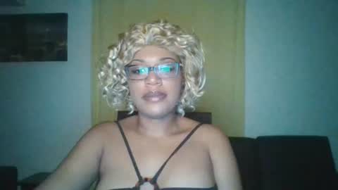 Snapshot of kelliecapri chatting on June 29, 2026, 5:57 am Kellie online show from June 29, 2026, 5:57 am