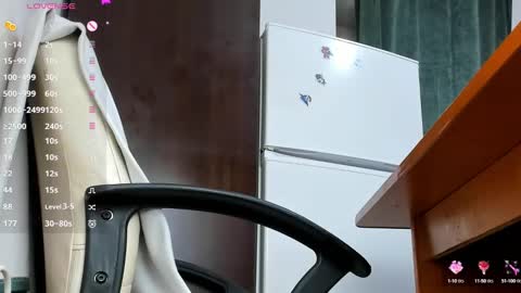 KELLY online show from March 7, 2025, 8:34 am