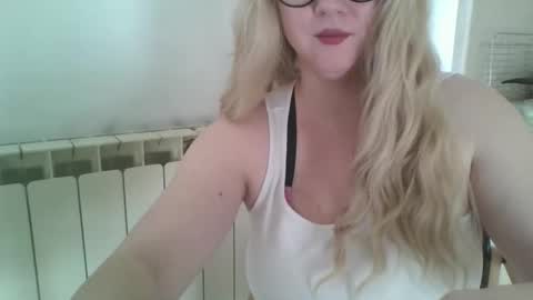 Emmie online show from February 26, 2026, 7:07 am