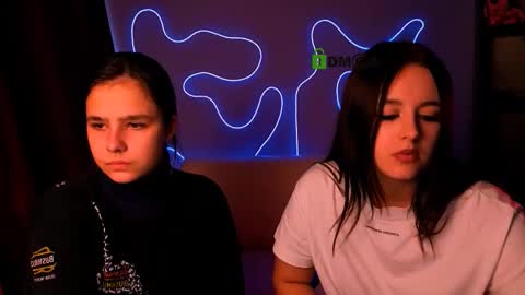 Snapshot of kelly_may1 chatting on November 10, 2025, 12:15 pm kelly_may1 online show from November 10, 2025, 12:15 pm