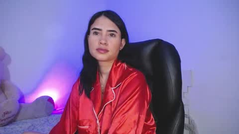elena online show from December 10, 2024, 2:06 pm