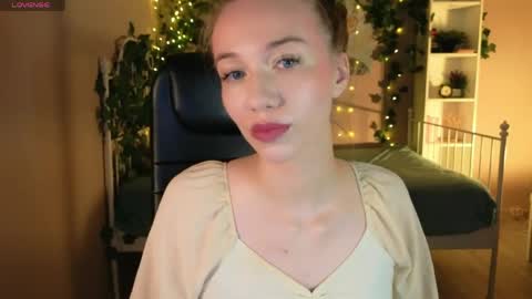 Kelly online show from April 27, 2026, 5:38 am