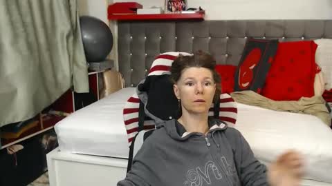kelly online show from May 16, 2026, 12:29 am