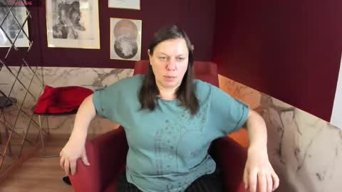 Kelly online show from May 18, 2026, 6:19 am