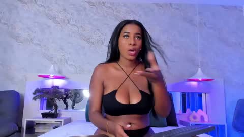 Snapshot of kellyy_ chatting on February 3, 2025, 4:14 am Kelly online show from February 3, 2025, 4:14 am