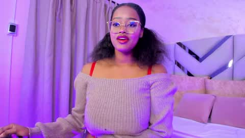 Kelly online show from December 7, 2024, 11:40 am