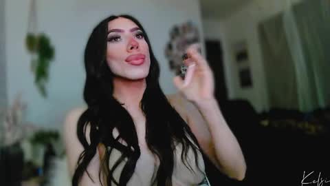 Kelsi  online show from April 11, 2026, 7:35 am