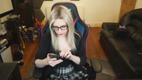 Snapshot of kelseycobalt chatting on January 3, 2025, 1:59 am kelseycobalt online show from January 3, 2025, 1:59 am